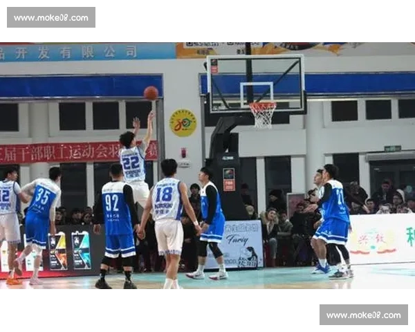 精彩篮球赛事全程直播解析赛场瞬间激烈对抗盛况